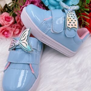 Tênis Azul Bebê Verniz e Rosa Sereia Com Velcro Meninas