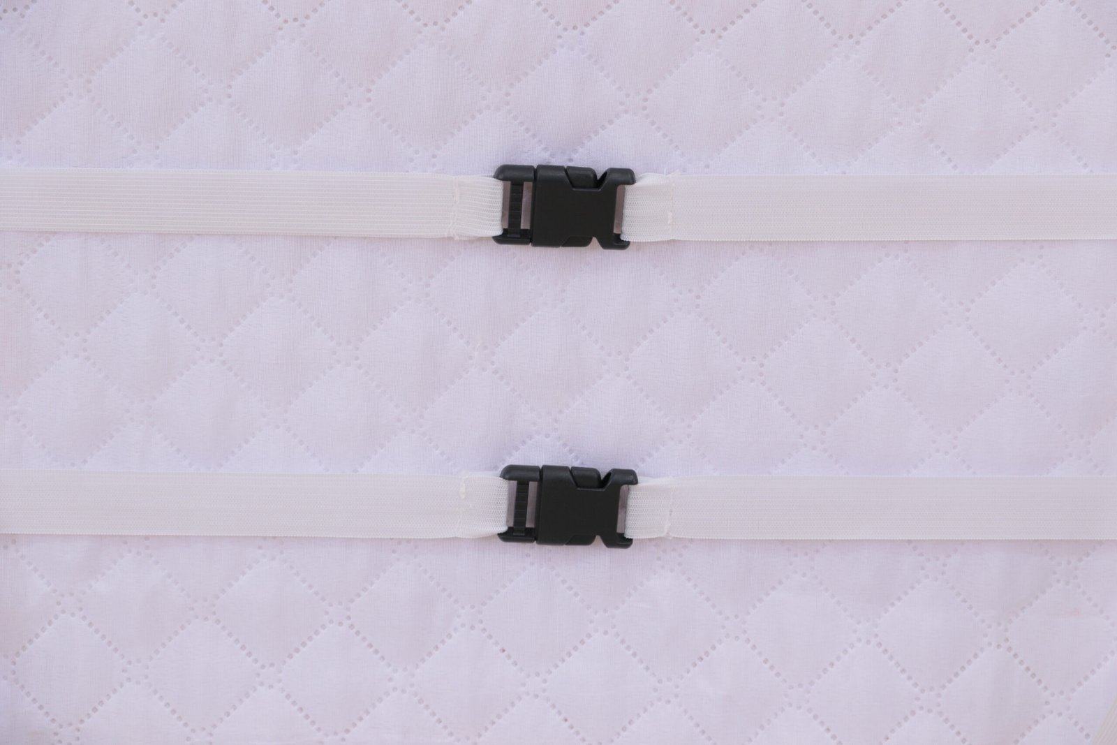 Saia para cama Box Colchobox Ajustavel Riollen Elasticada Solteiro Casal Queen Preta - Imagem 2