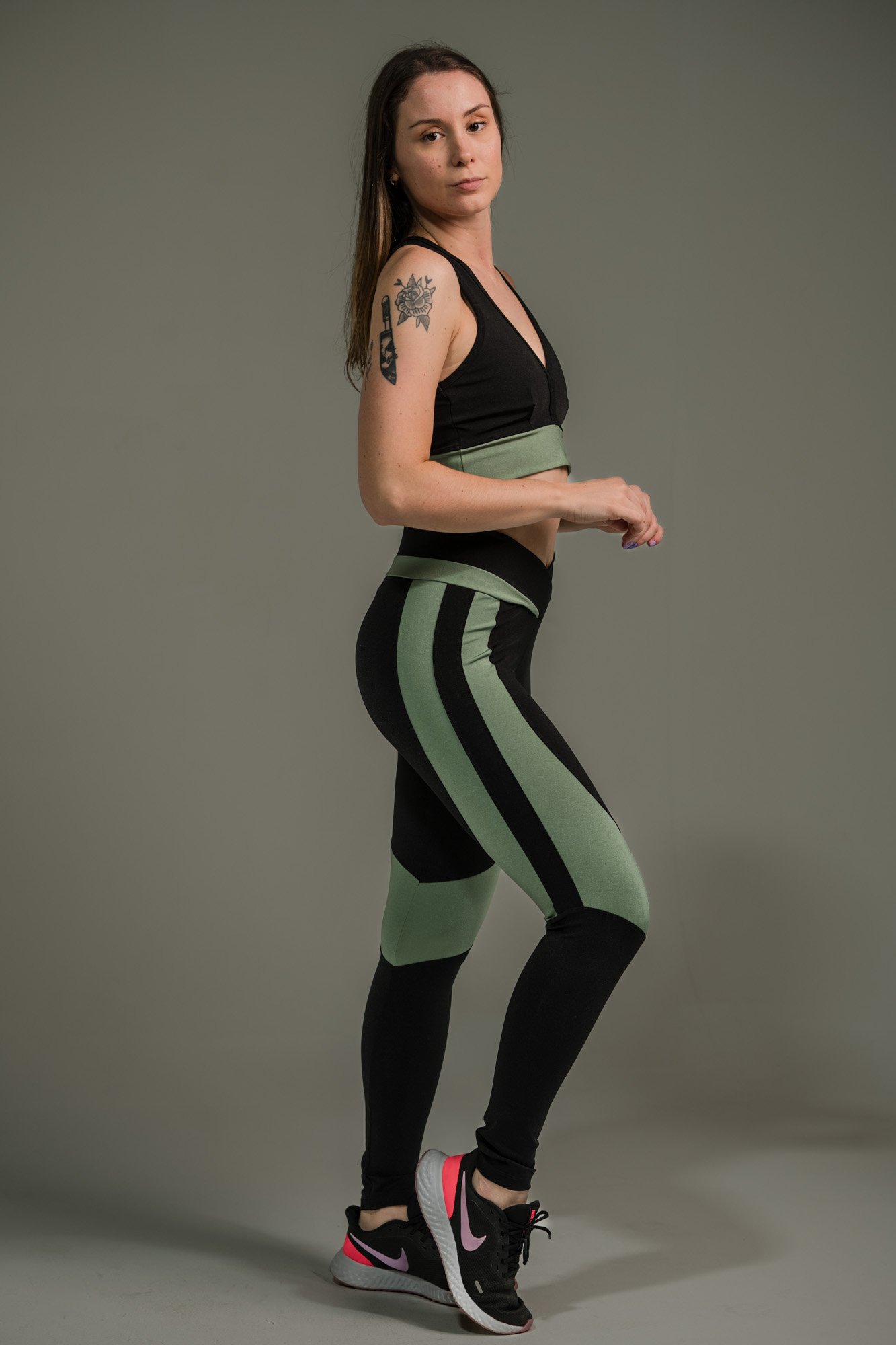 Calça Legging Feminina com Listras nas Coxas - Imagem 3