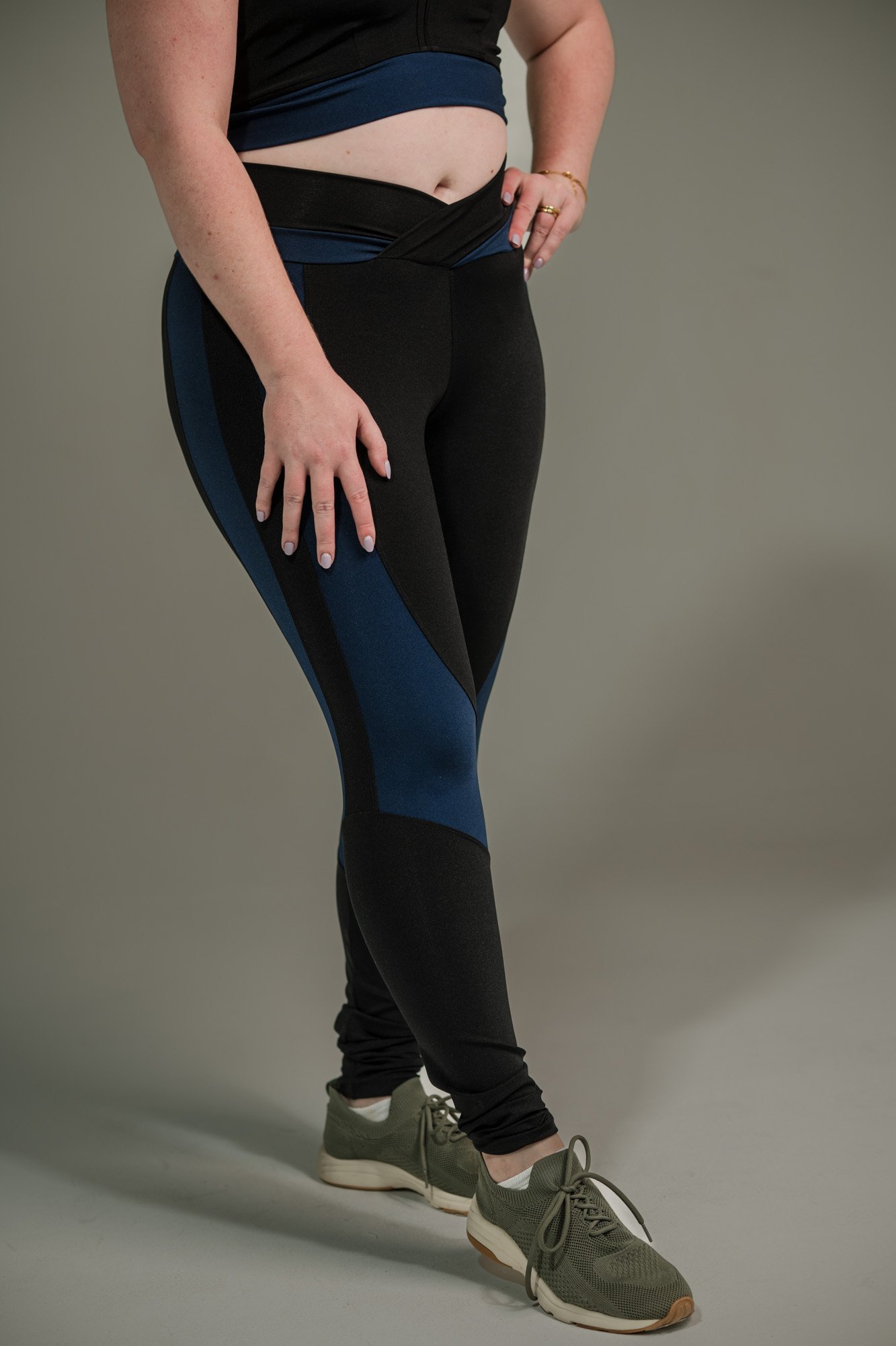 Calça Legging Feminina com Listras nas Coxas - Imagem 12