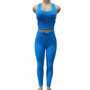 Conjunto de regata esportiva e calça de poliéster Tamanho Unico Cores Sortidas